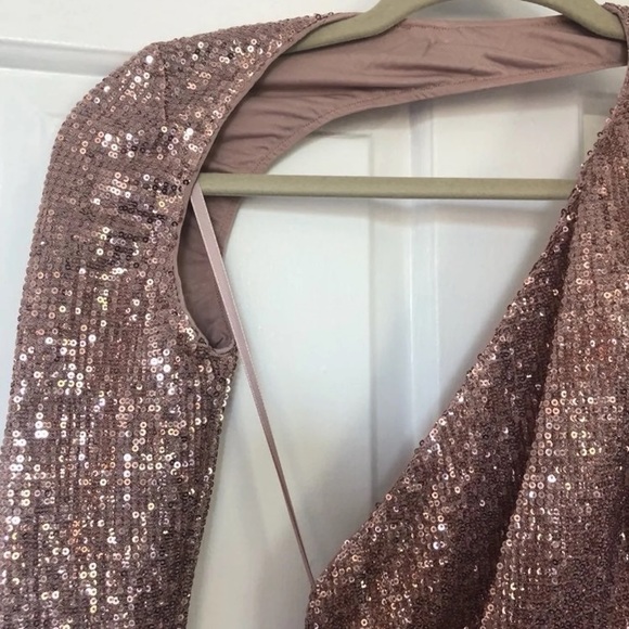 Stunning Abyss by Abby rose gold sequin gown dress - Picture 5 of 7